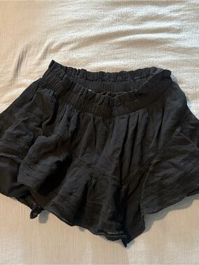 Aerie Ruffle Skort